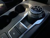 FORD KUGA 2024 (24)