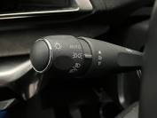 PEUGEOT 5008 2022 (71)