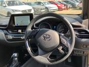 TOYOTA C-HR 2023 (23)