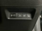 JEEP AVENGER 2023 (73)