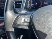 VOLKSWAGEN T-ROC 2021 (21)