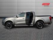 NISSAN NAVARA 2020 (70)