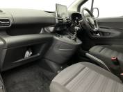 VAUXHALL COMBO-LIFE 2025 (25)