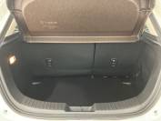 MAZDA 2 2025 (25)