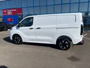 FORD TRANSIT CUSTOM 2025 (M0122)