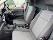 FORD TRANSIT CONNECT 2025 (J0124)