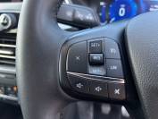 FORD KUGA 2022 (22)