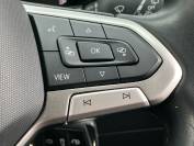 VOLKSWAGEN T-CROSS 2023 (73)