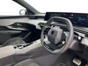 PEUGEOT 5008 2024 (74)