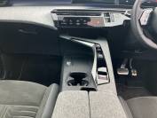 PEUGEOT 5008 2024 (74)
