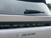 PEUGEOT 5008 2024 (74)