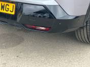 PEUGEOT 5008 2024 (74)