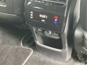 PEUGEOT 5008 2024 (74)