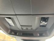 PEUGEOT 5008 2024 (74)