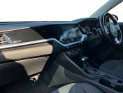 KIA NIRO 2022 (71)