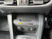 FORD COURIER 2025 (B0121)