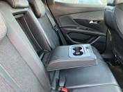 PEUGEOT 3008 2020 (70)
