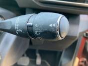 PEUGEOT 3008 2020 (70)