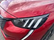 PEUGEOT 208 2022 (72)