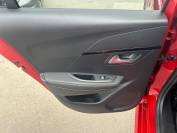 PEUGEOT 208 2022 (72)