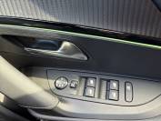 PEUGEOT 2008 2022 (71)
