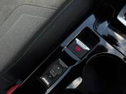 PEUGEOT 2008 2022 (71)