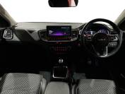 KIA XCEED 2022 (72)
