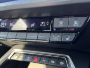 AUDI A3 2024 (24)