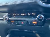 MAZDA 3 2022 (22)