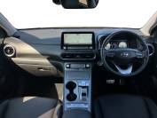 HYUNDAI KONA 2023 (72)