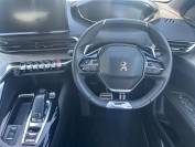 PEUGEOT 3008 2021 (71)