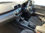 AUDI Q3 2021 (21)