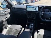 FORD KUGA 2024 (74)