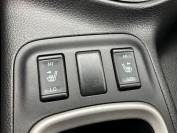 NISSAN NAVARA 2019 (69)