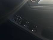FORD KUGA 2022 (22)