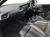 BMW 1 SERIES 2022 (72)