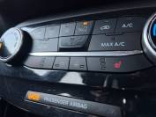 FORD PUMA 2024 (24)