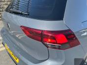 VOLKSWAGEN GOLF 2021 (21)
