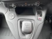 VAUXHALL COMBO CARGO 2025 (25)