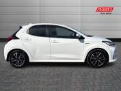 TOYOTA YARIS 2021 (21)