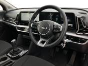 KIA SPORTAGE 2025 (25)