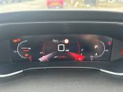 PEUGEOT 308 2021 