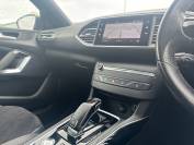PEUGEOT 308 2021 