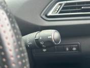 PEUGEOT 308 2021 