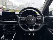 KIA STONIC 2022 (22)