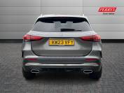 MERCEDES-BENZ GLA 2023 (23)