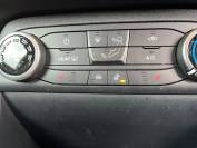 FORD FIESTA 2021 (71)