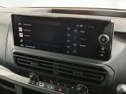 PEUGEOT EXPERT 2025 