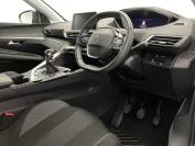 PEUGEOT 3008 2022 (71)