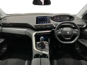 PEUGEOT 3008 2022 (71)
